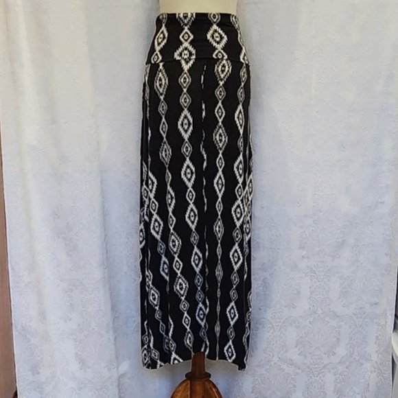 Cantata Boho/Western Maxi Skirt or Dress - Picture 3 of 11